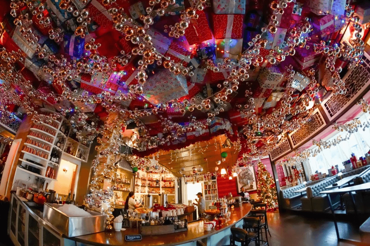 Christmas Bookings Start in September: The Q4 Prep Timeline for UK Restaurants