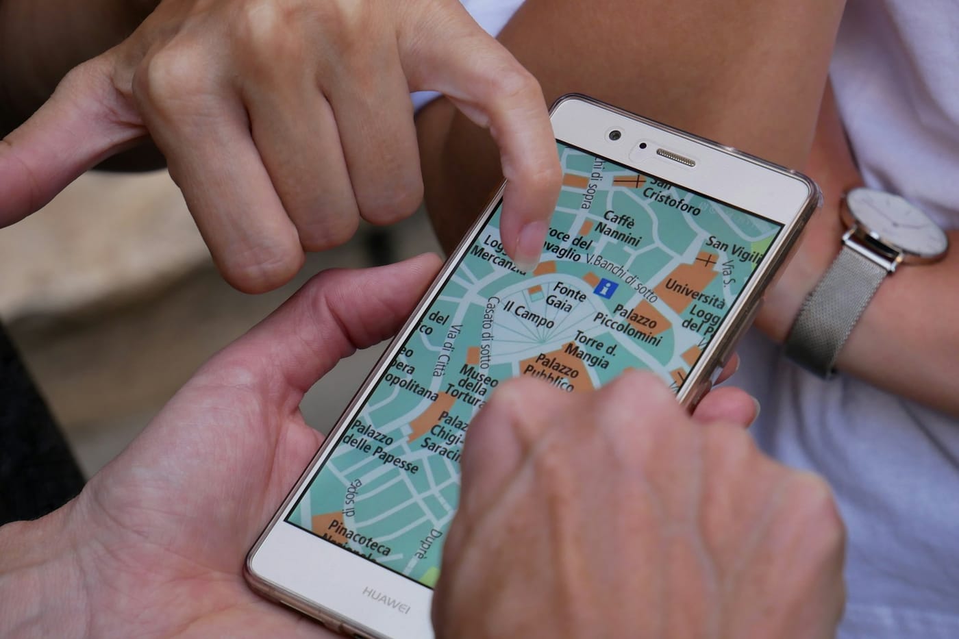 Restaurant SEO in 2026: How to Get Found on Google, Maps and AI Assistants